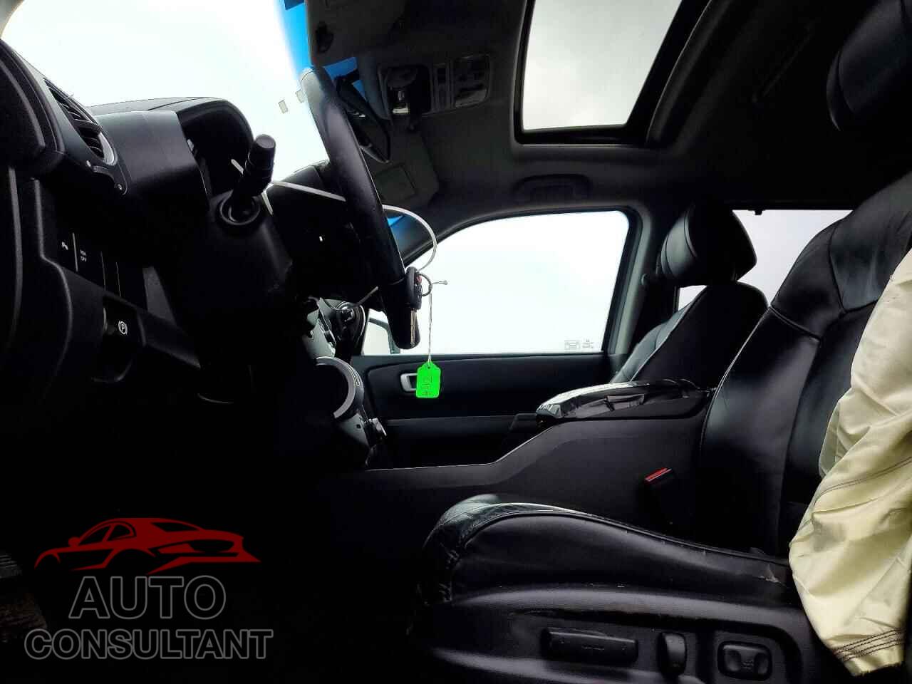 HONDA PILOT 2011 - 5FNYF4H91BB505335