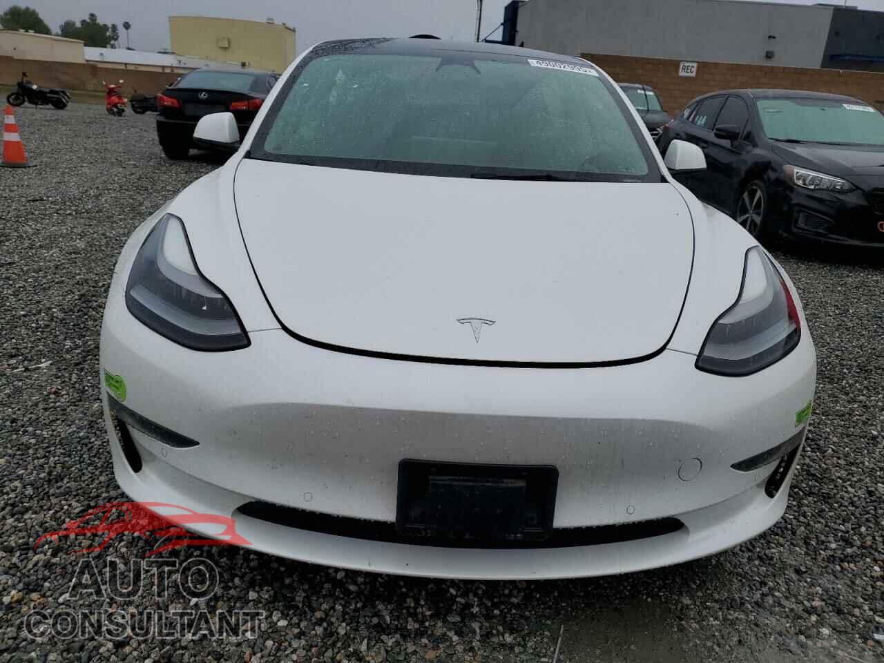 TESLA MODEL 3 2022 - 5YJ3E1EB9NF256418