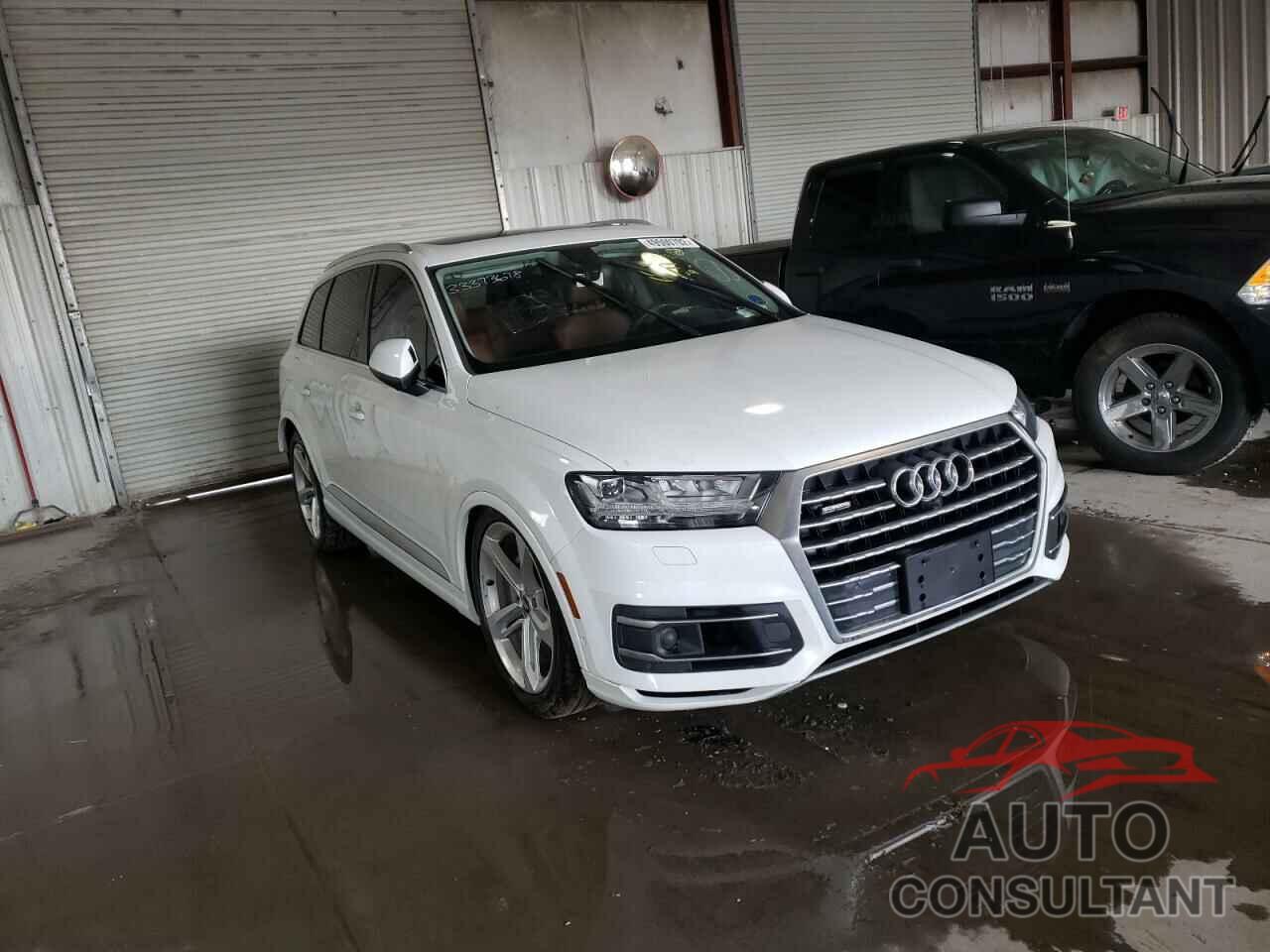 AUDI Q7 2019 - WA1VAAF75KD027438