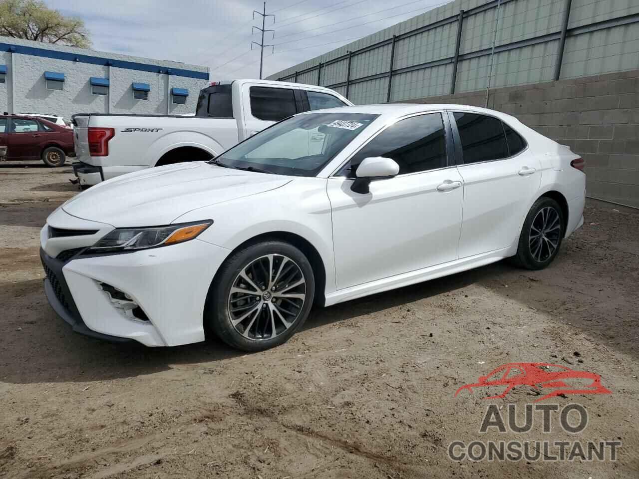 TOYOTA CAMRY 2020 - 4T1G11AKXLU318170