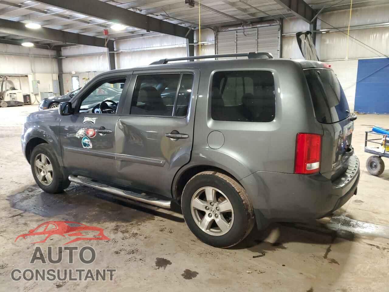 HONDA PILOT 2011 - 5FNYF4H55BB064807