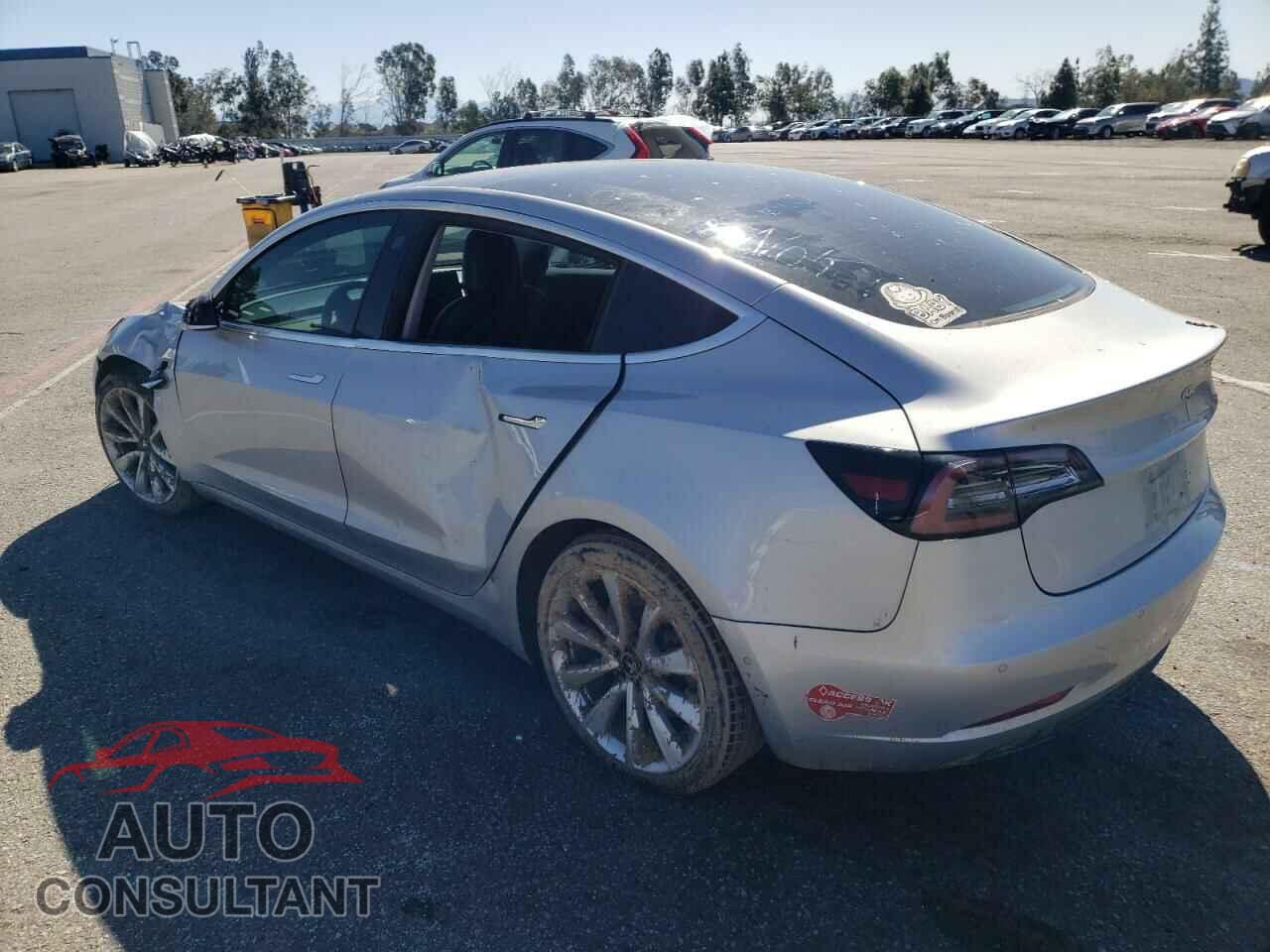 TESLA MODEL 3 2018 - 5YJ3E1EA4JF060887