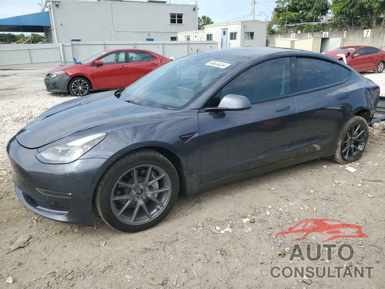 TESLA MODEL 3 2021 - 5YJ3E1EB4MF077539