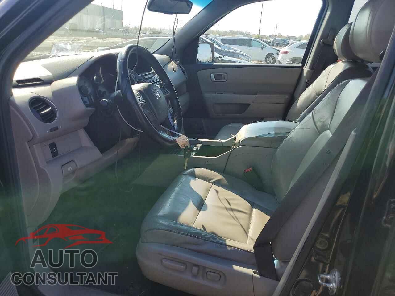 HONDA PILOT 2012 - 5FNYF3H69CB020720