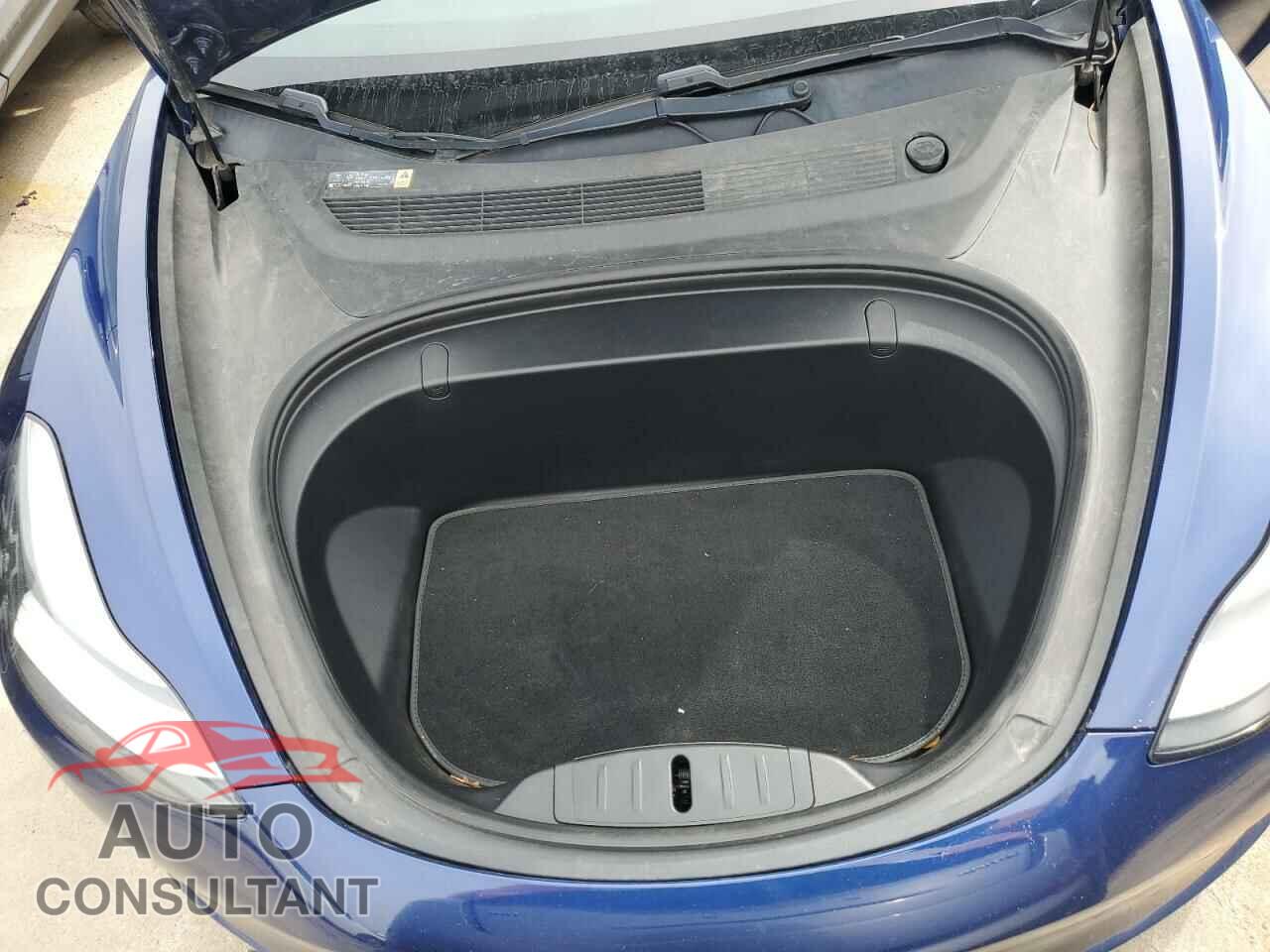 TESLA MODEL 3 2018 - 5YJ3E1EB2JF074148