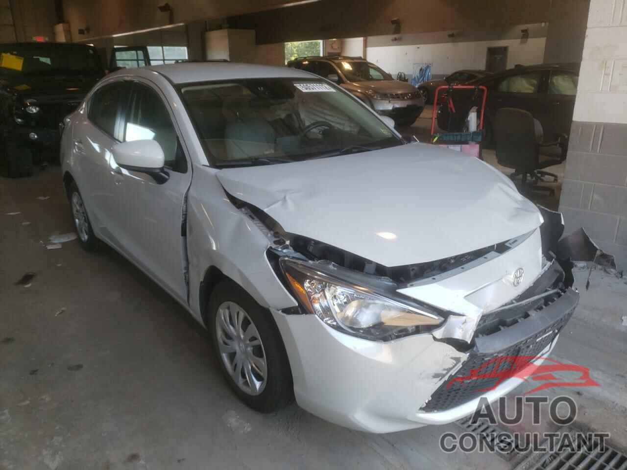 TOYOTA YARIS 2019 - 3MYDLBYV8KY506593