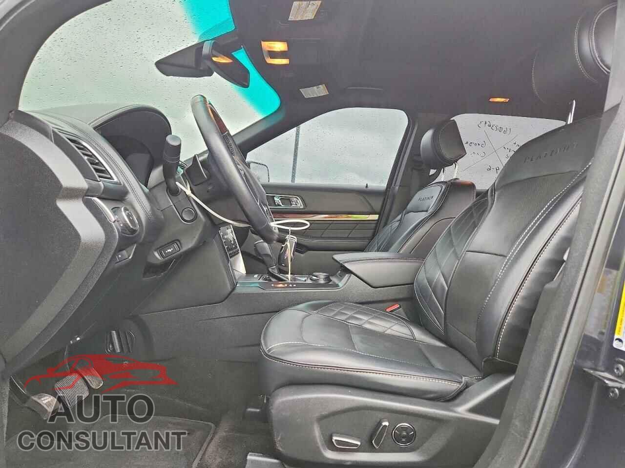 FORD EXPLORER 2017 - 1FM5K8HT2HGA11996