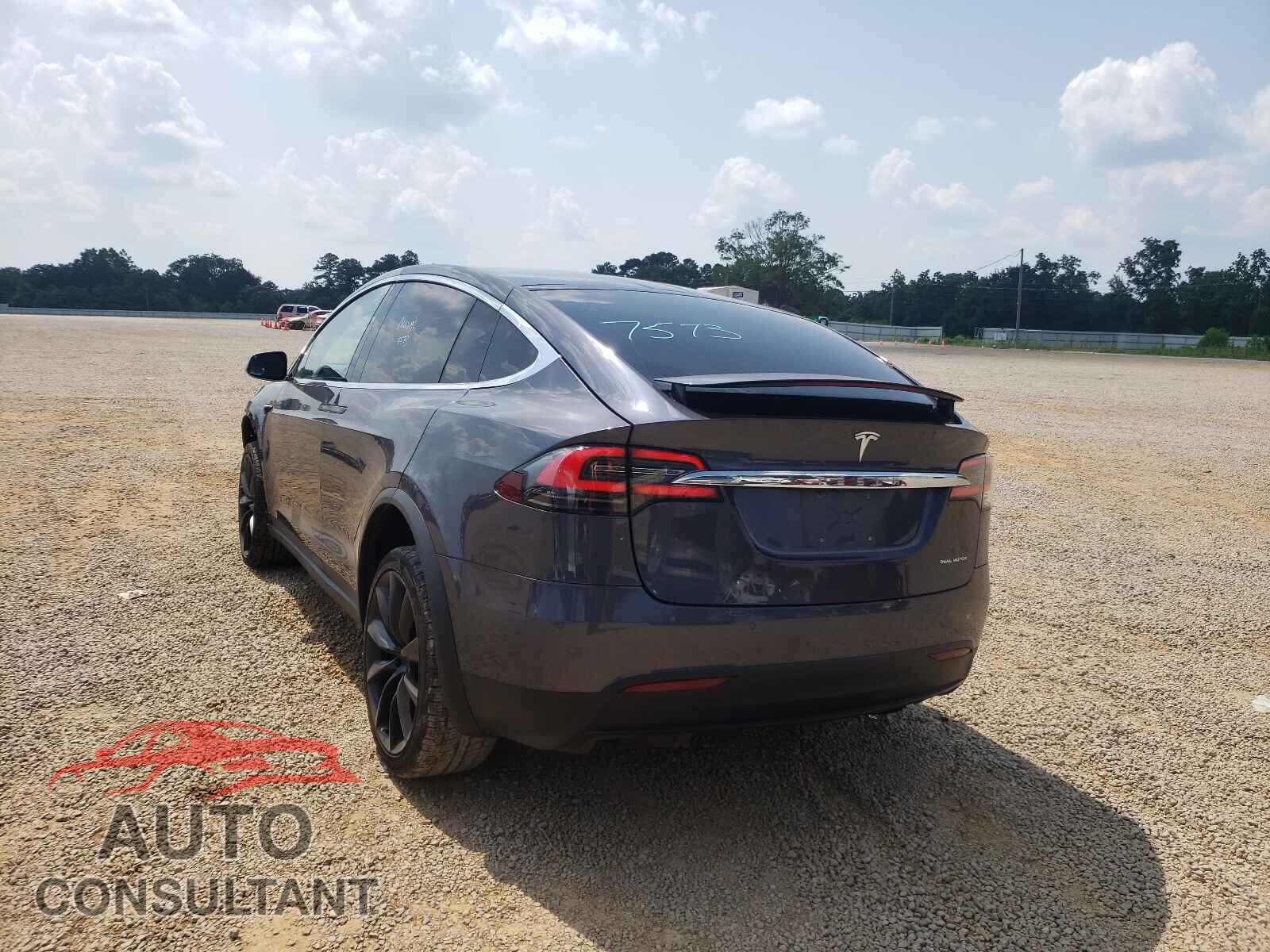 TESLA MODEL X 2019 - 5YJXCAE23KF192184