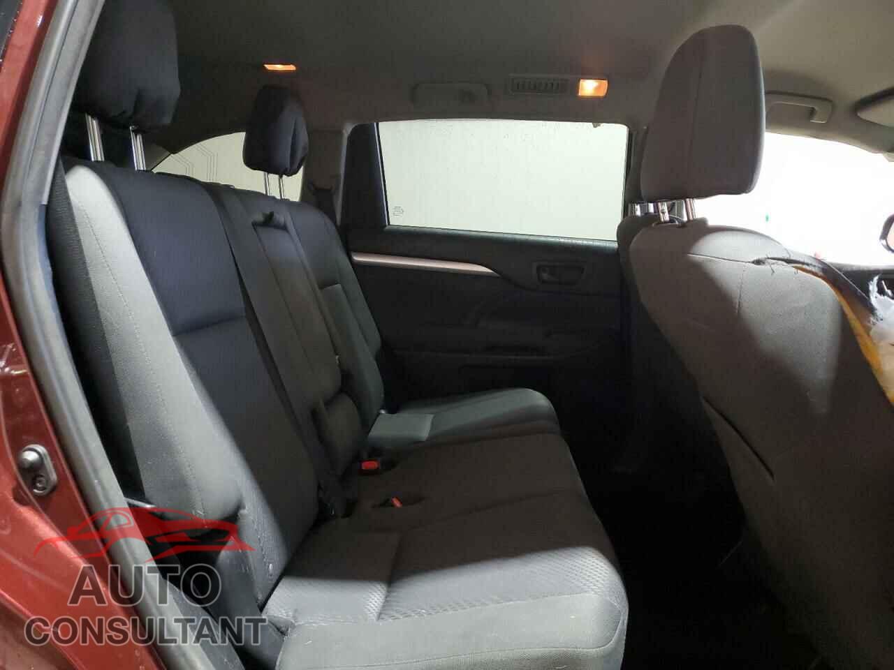 TOYOTA HIGHLANDER 2014 - 5TDBKRFH5ES038817