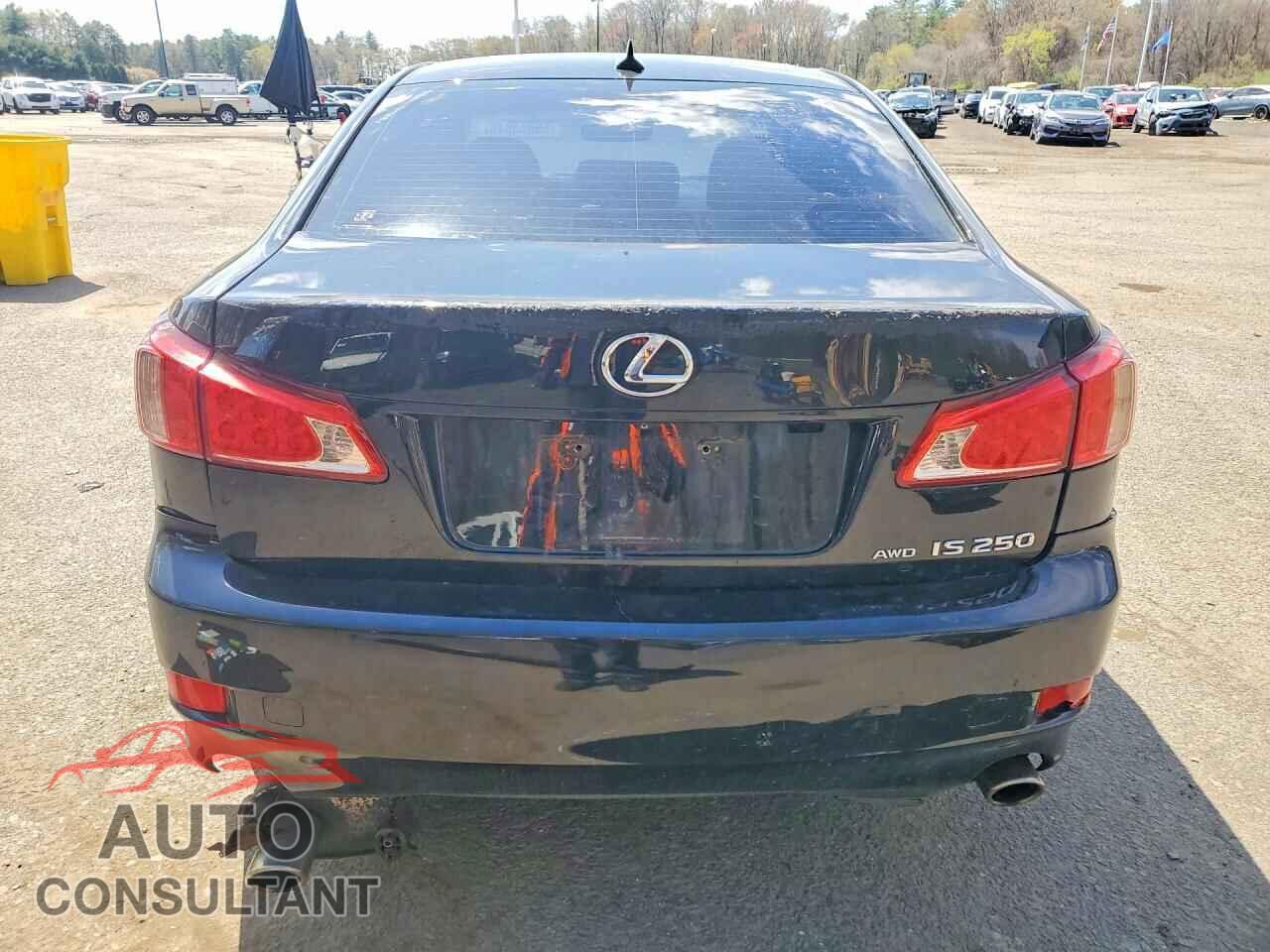 LEXUS IS 2012 - JTHCF5C25C5056883