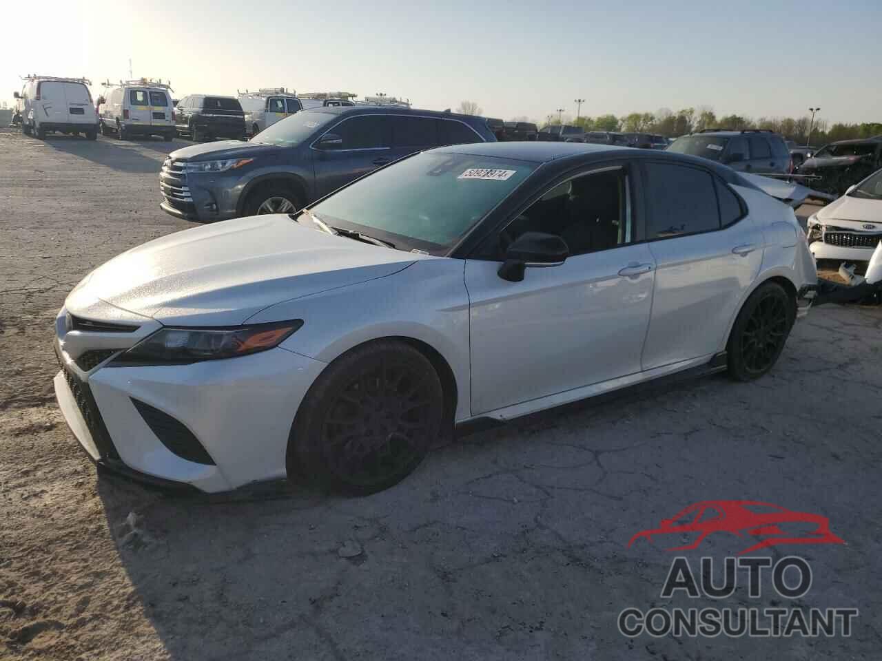 TOYOTA CAMRY 2022 - 4T1KZ1AK4NU065580