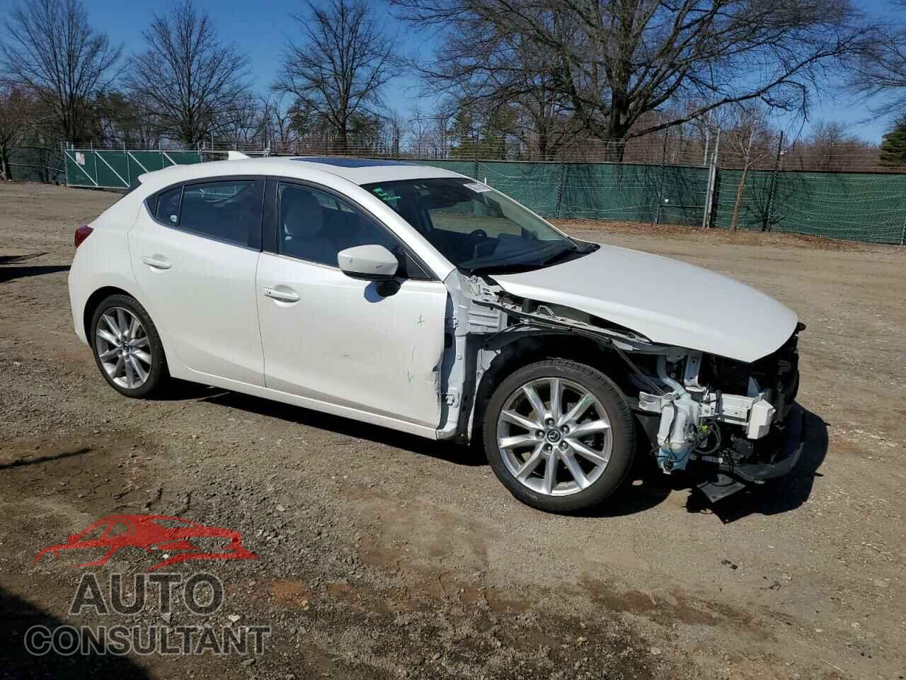 MAZDA 3 2017 - JM1BN1M37H1103281