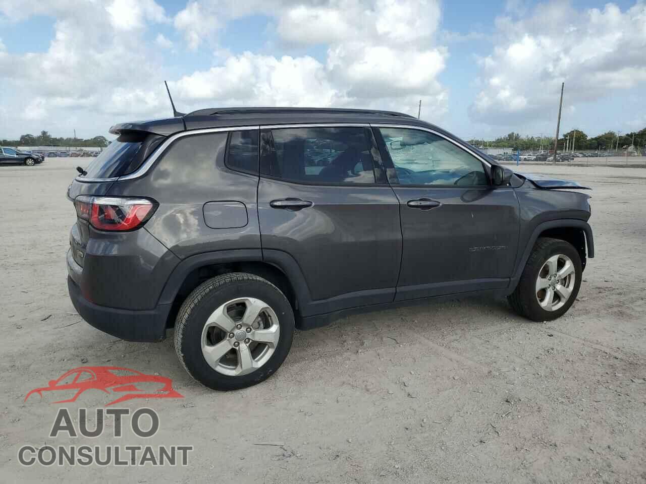 JEEP COMPASS 2019 - 3C4NJDBB2KT839906