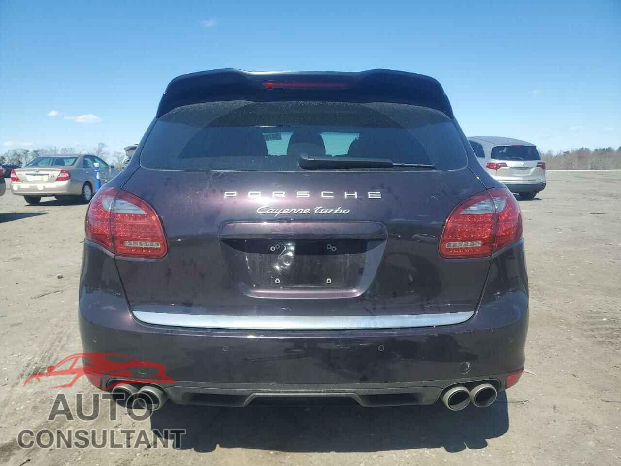 PORSCHE CAYENNE 2012 - WP1AC2A25CLA80713
