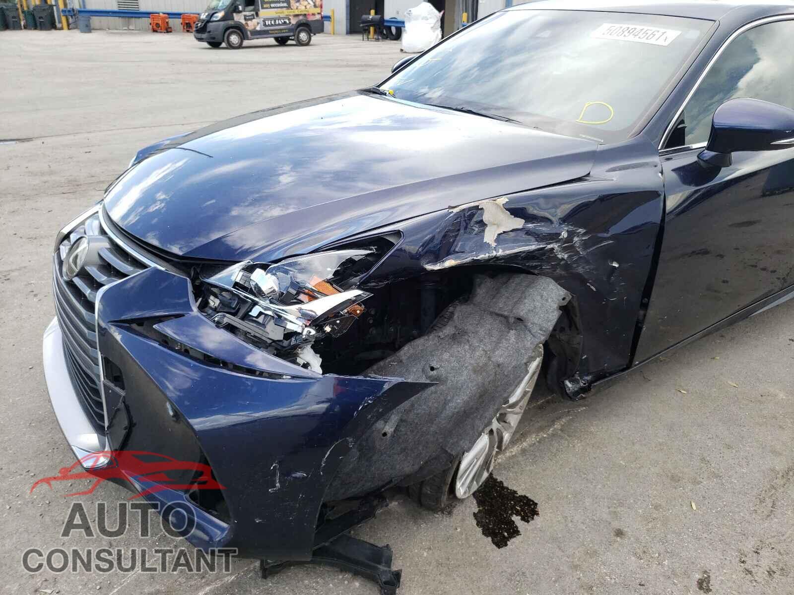 LEXUS IS 2017 - JTHBA1D21H5055545