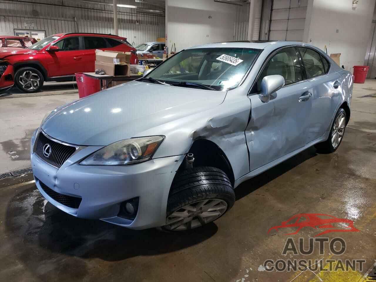 LEXUS IS 2012 - JTHCF5C20C5056371
