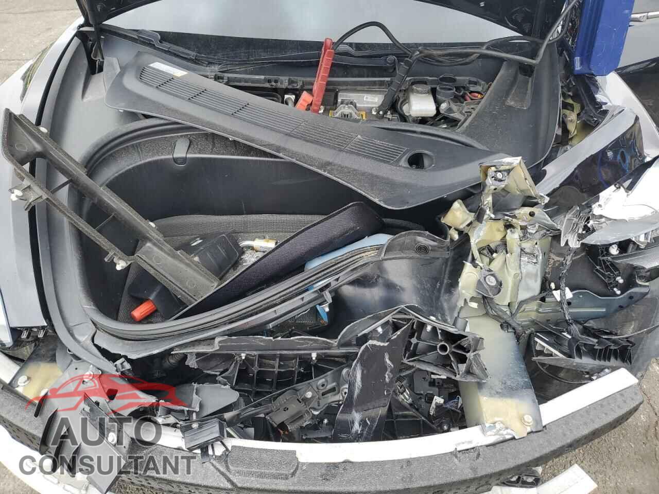 TESLA MODEL 3 2018 - 5YJ3E1EB3JF071355
