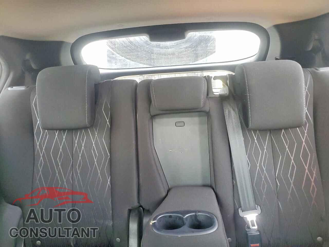 MITSUBISHI ECLIPSE 2018 - JA4AT5AA1JZ037940
