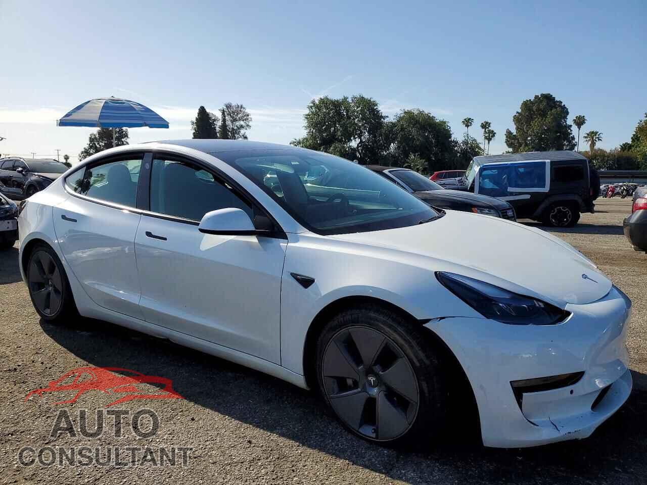 TESLA MODEL 3 2021 - 5YJ3E1EA8MF867613