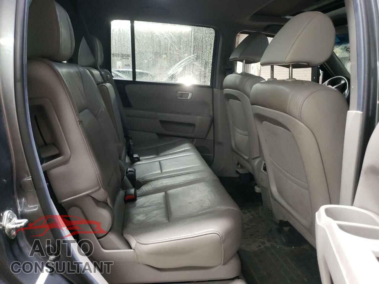 HONDA PILOT 2012 - 5FNYF4H59CB017572
