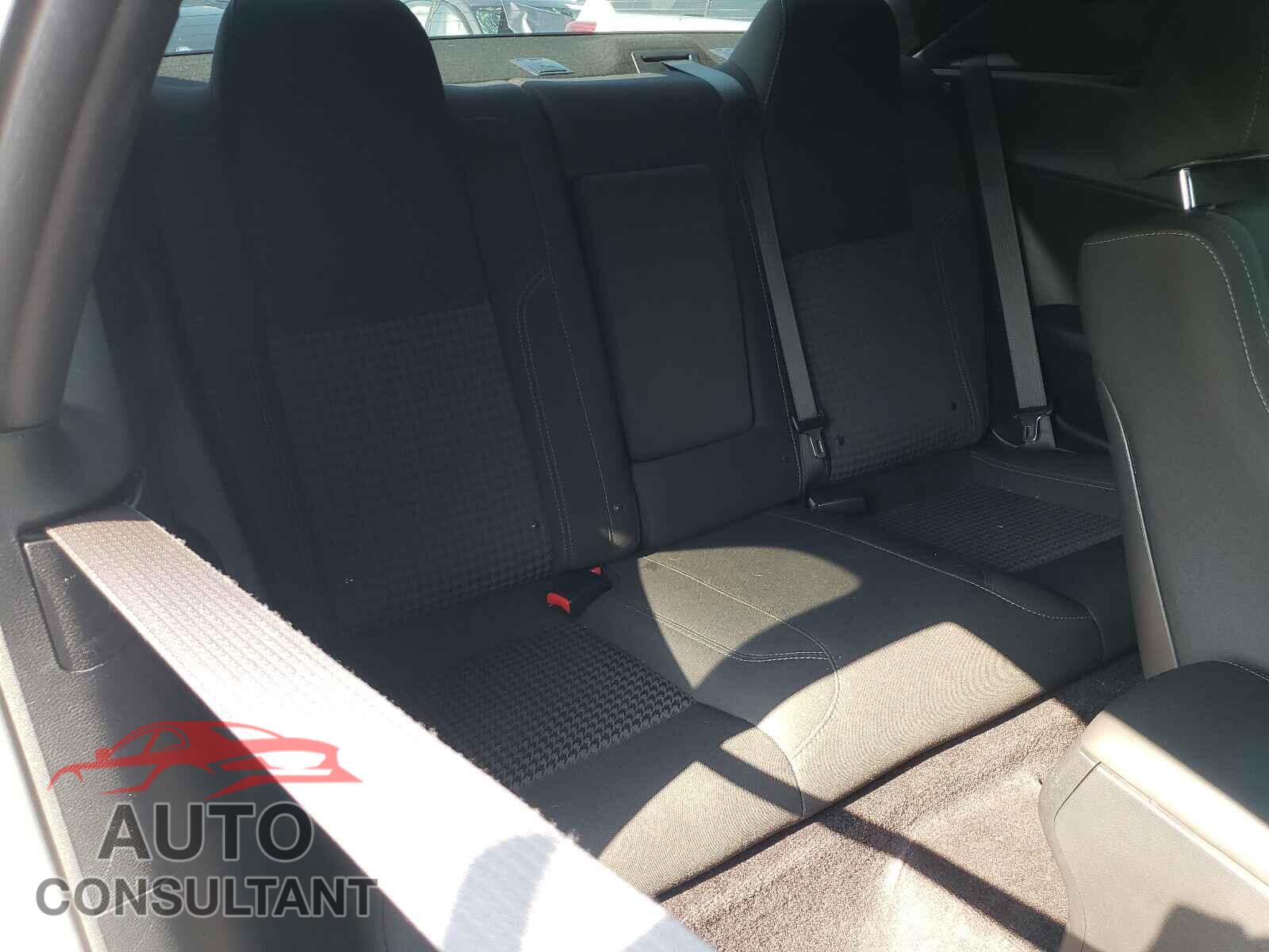DODGE CHALLENGER 2017 - 2C3CDZBT5HH568575