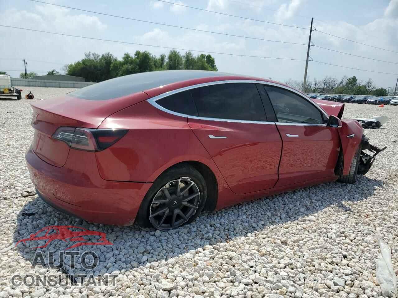TESLA MODEL 3 2018 - 5YJ3E1EA5JF048117