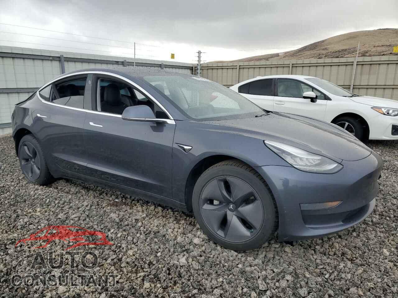 TESLA MODEL 3 2019 - 5YJ3E1EA1KF449407