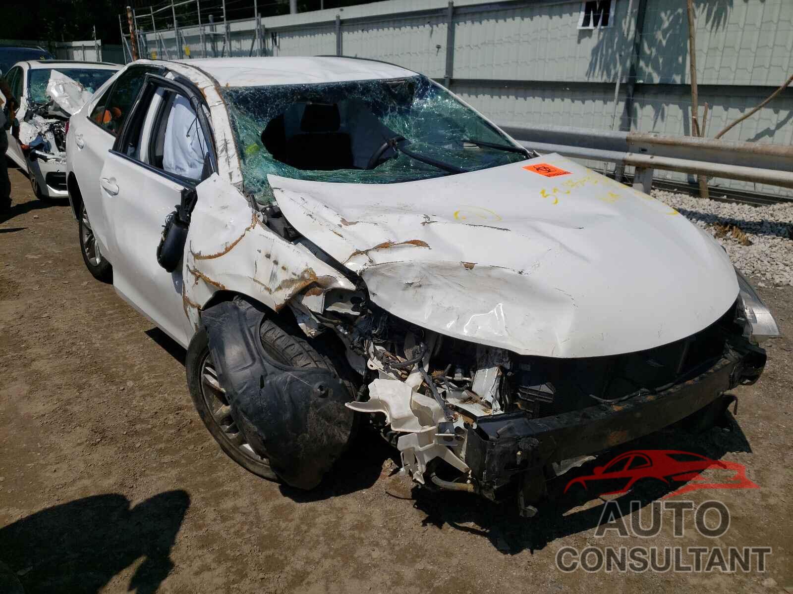 TOYOTA CAMRY 2017 - 4T1BF1FK2HU313864