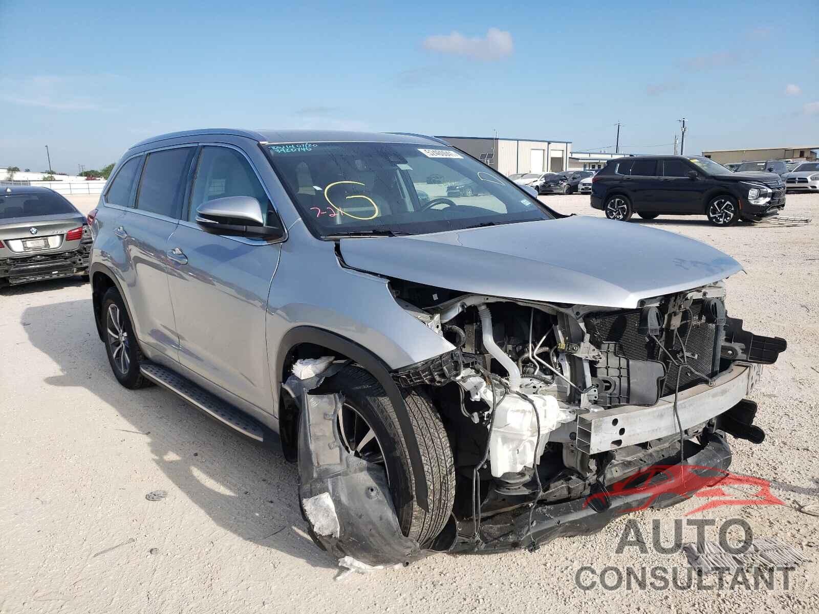 TOYOTA HIGHLANDER 2017 - 5TDKZRFH3HS509539