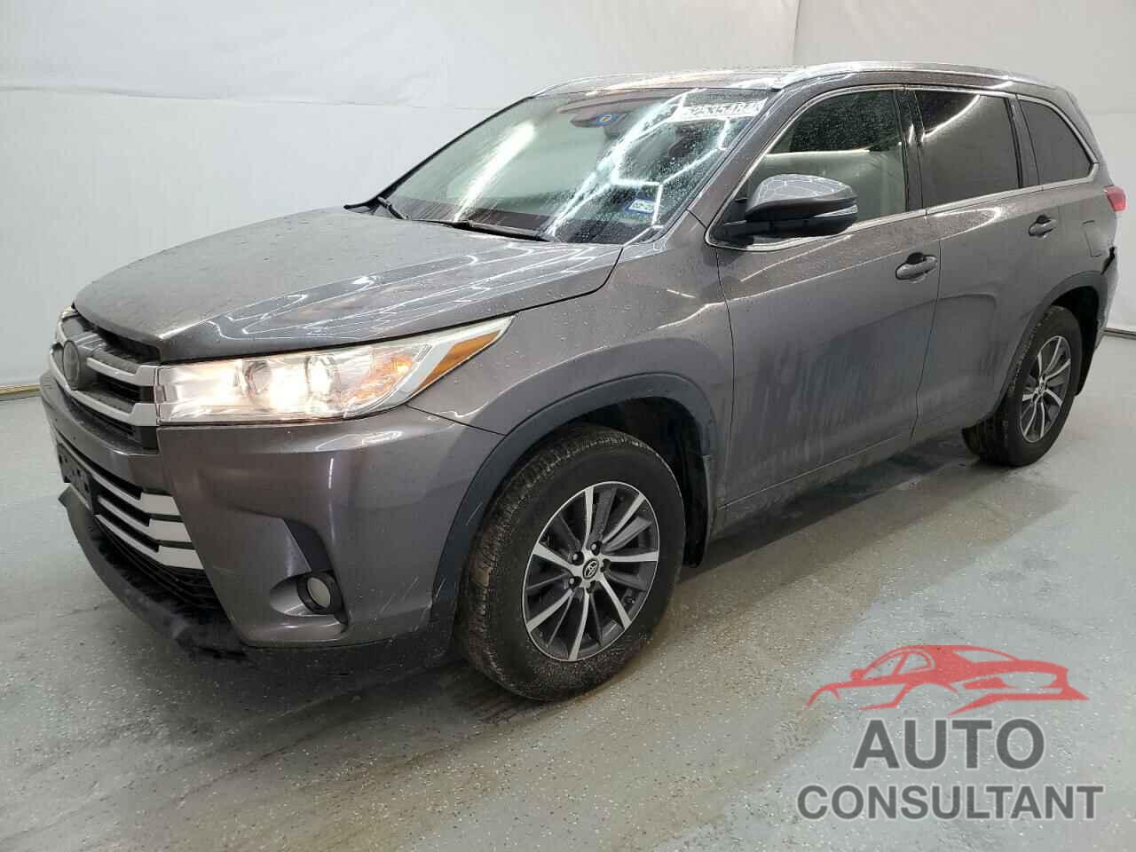 TOYOTA HIGHLANDER 2018 - 5TDJZRFH5JS873298