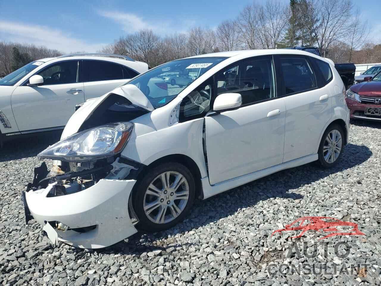 HONDA FIT 2011 - JHMGE8H56BC027184