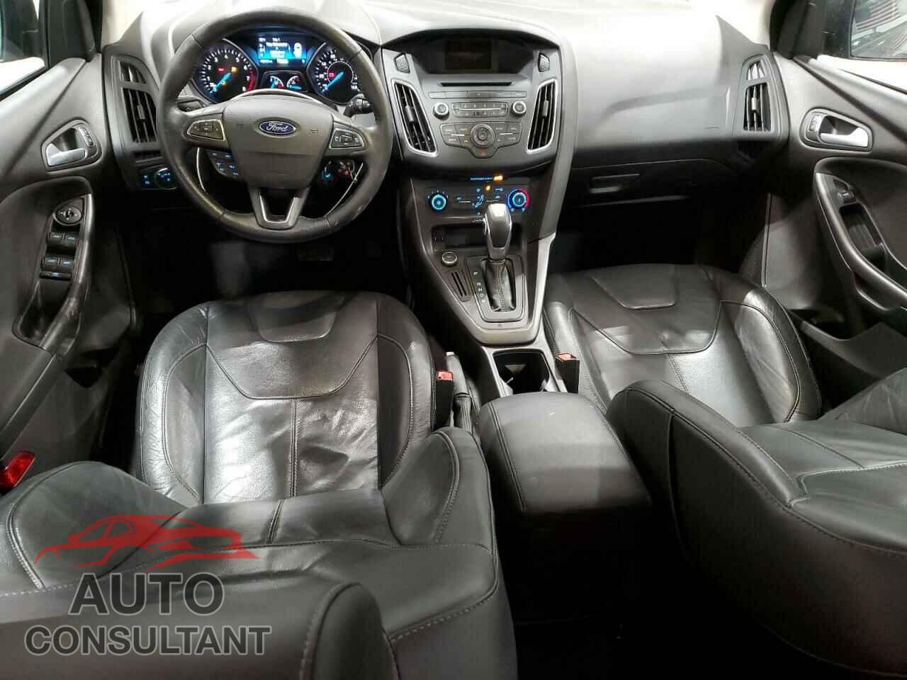 FORD FOCUS 2016 - 1FADP3F2XGL377604