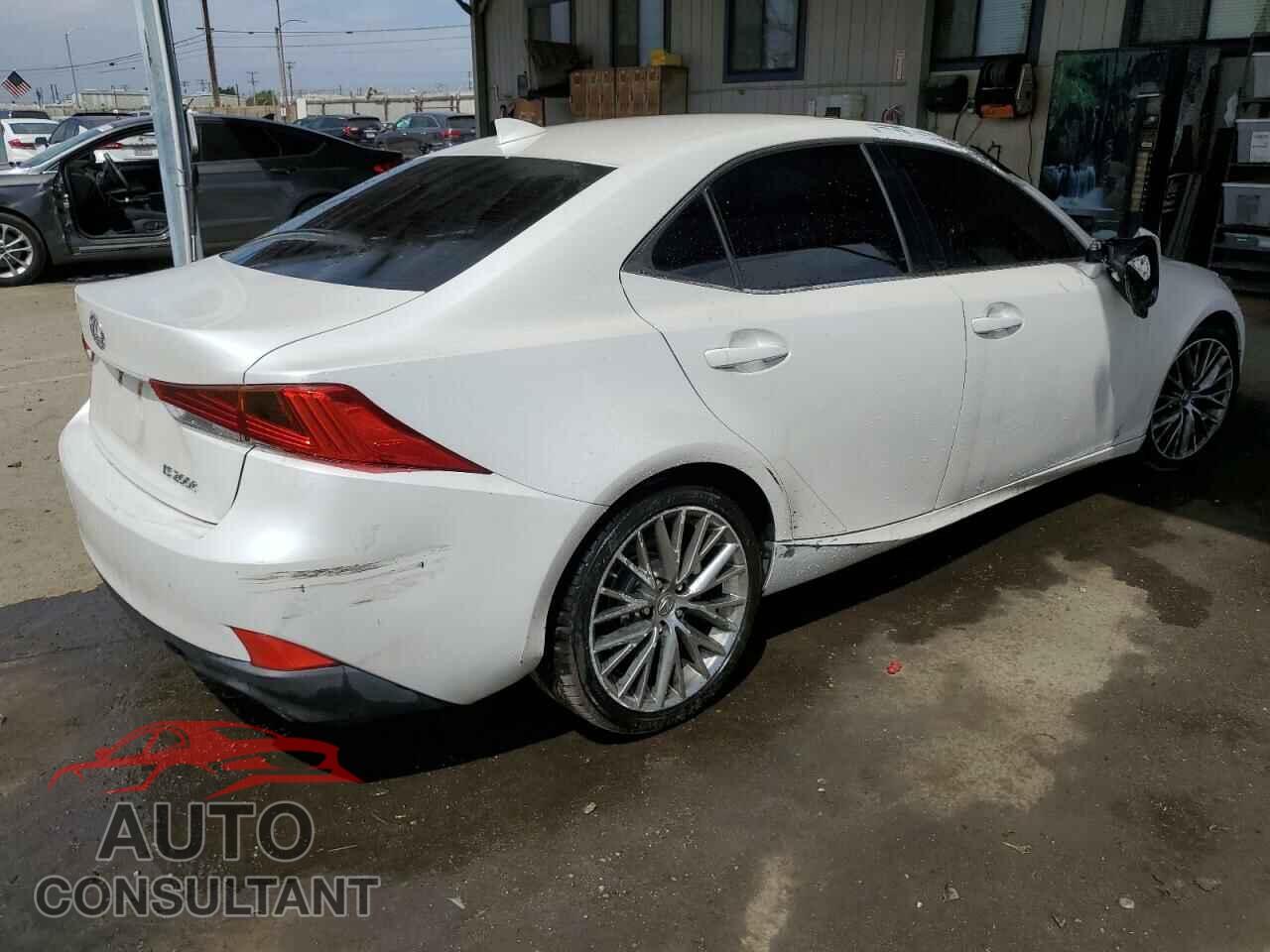 LEXUS IS 2017 - JTHBA1D26H5059736