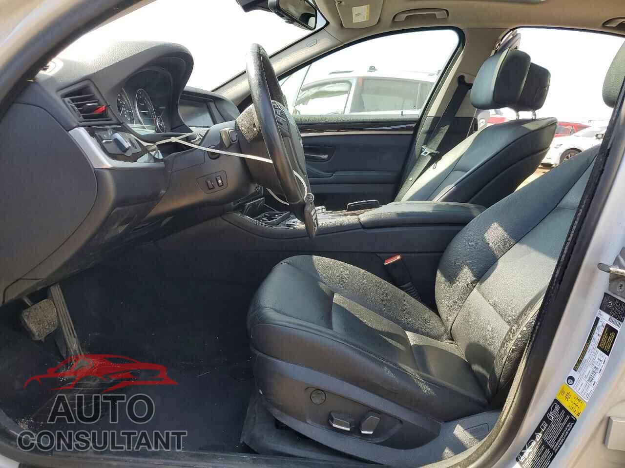 BMW 5 SERIES 2012 - WBAFU7C55CDU61610