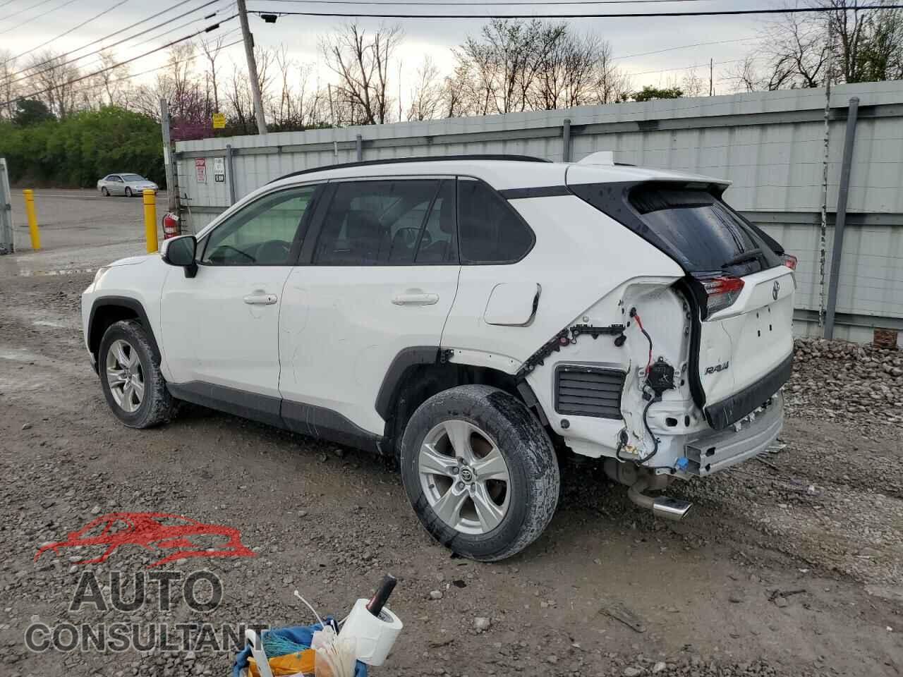 TOYOTA RAV4 2021 - JTMP1RFVXMD075631