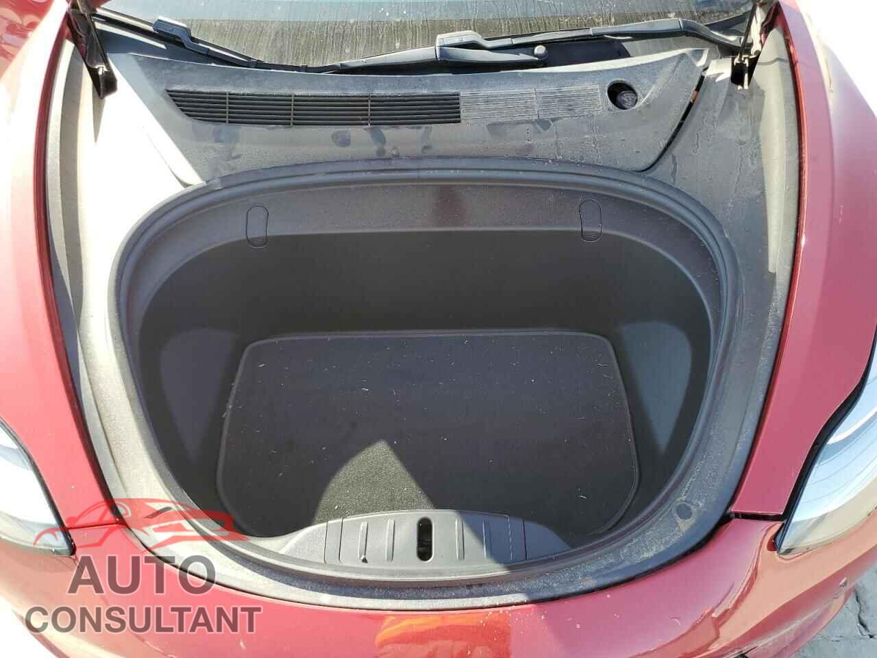 TESLA MODEL 3 2018 - 5YJ3E1EB4JF080582