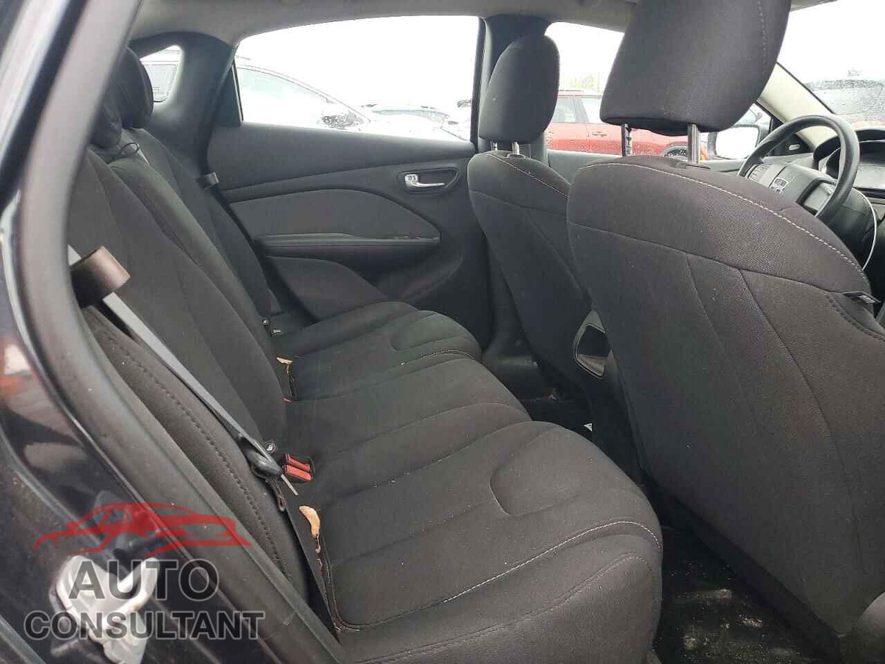DODGE DART 2013 - 1C3CDFBAXDD335960