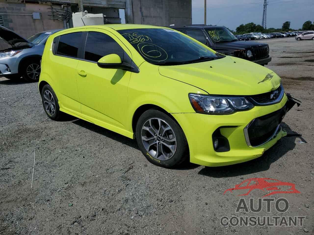 CHEVROLET SONIC 2019 - 1G1JD6SB6K4107827