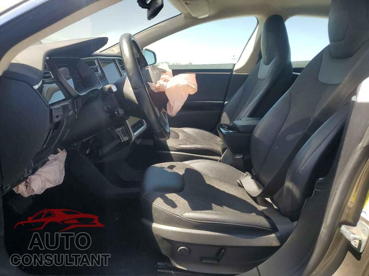 TESLA MODEL S 2016 - 5YJSA1E2XGF121040
