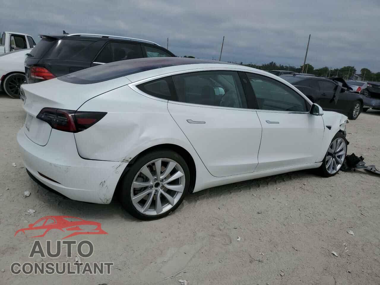 TESLA MODEL 3 2017 - 5YJ3E1EA3HF002635