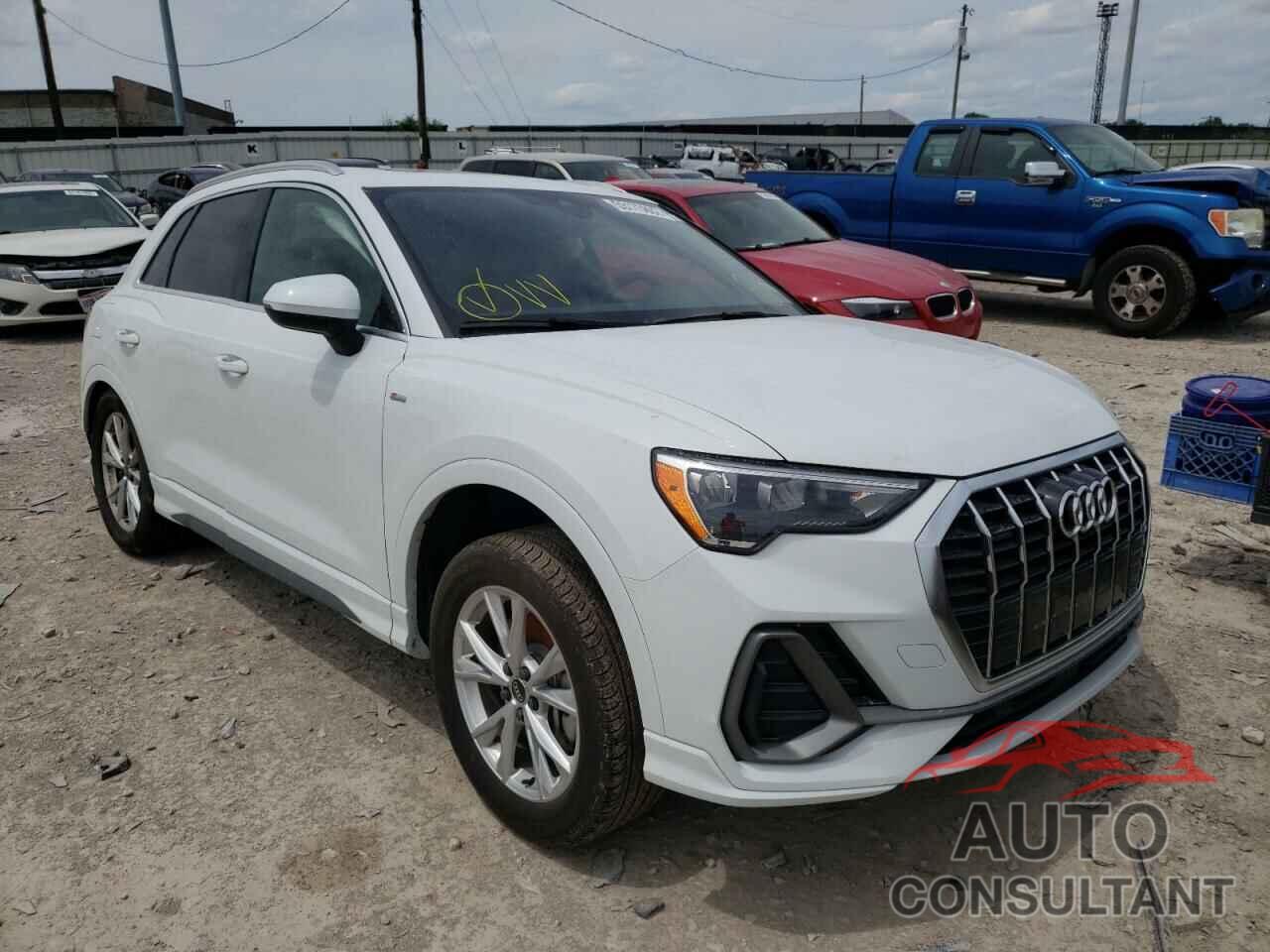 AUDI Q3 2021 - WA1DECF3XM1025133