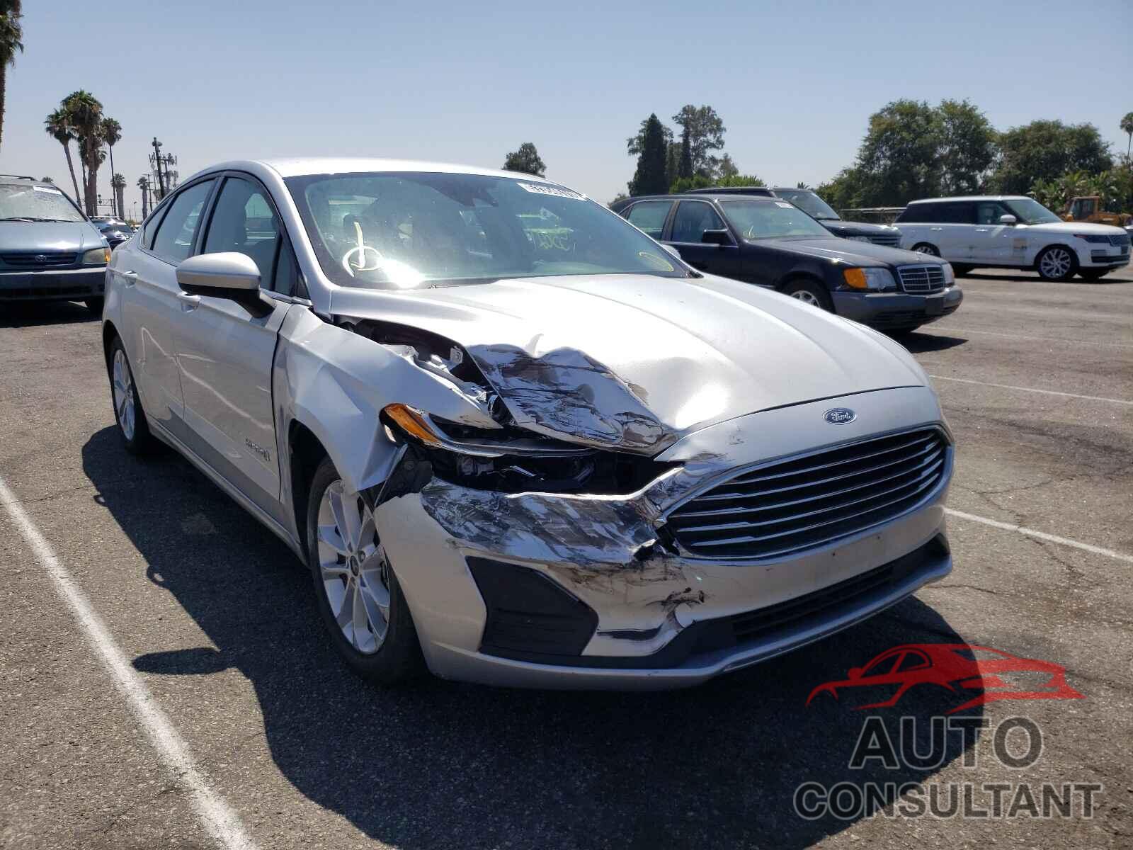 FORD FUSION 2019 - 3FA6P0LU1KR261599