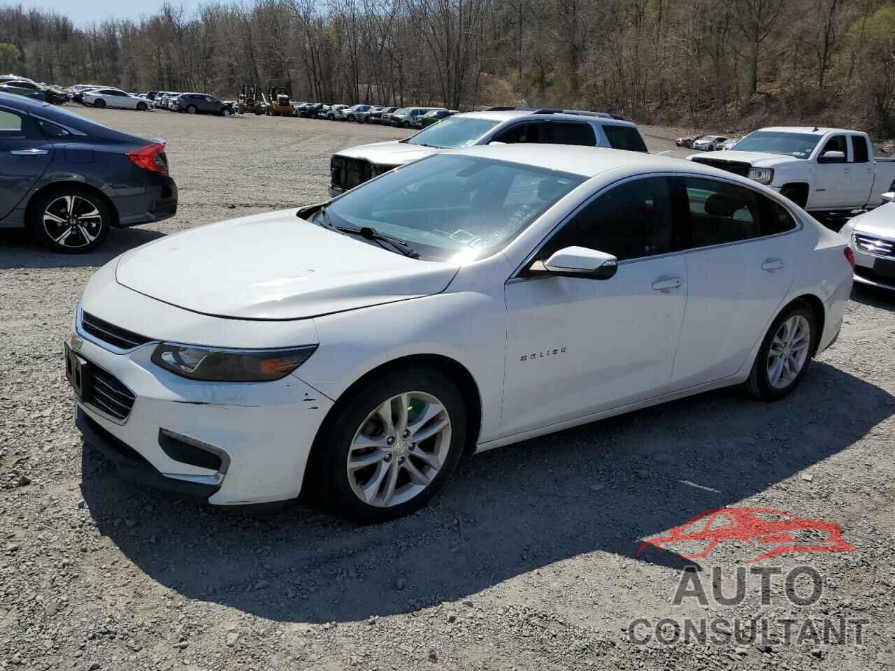 CHEVROLET MALIBU 2017 - 1G1ZE5ST3HF215127