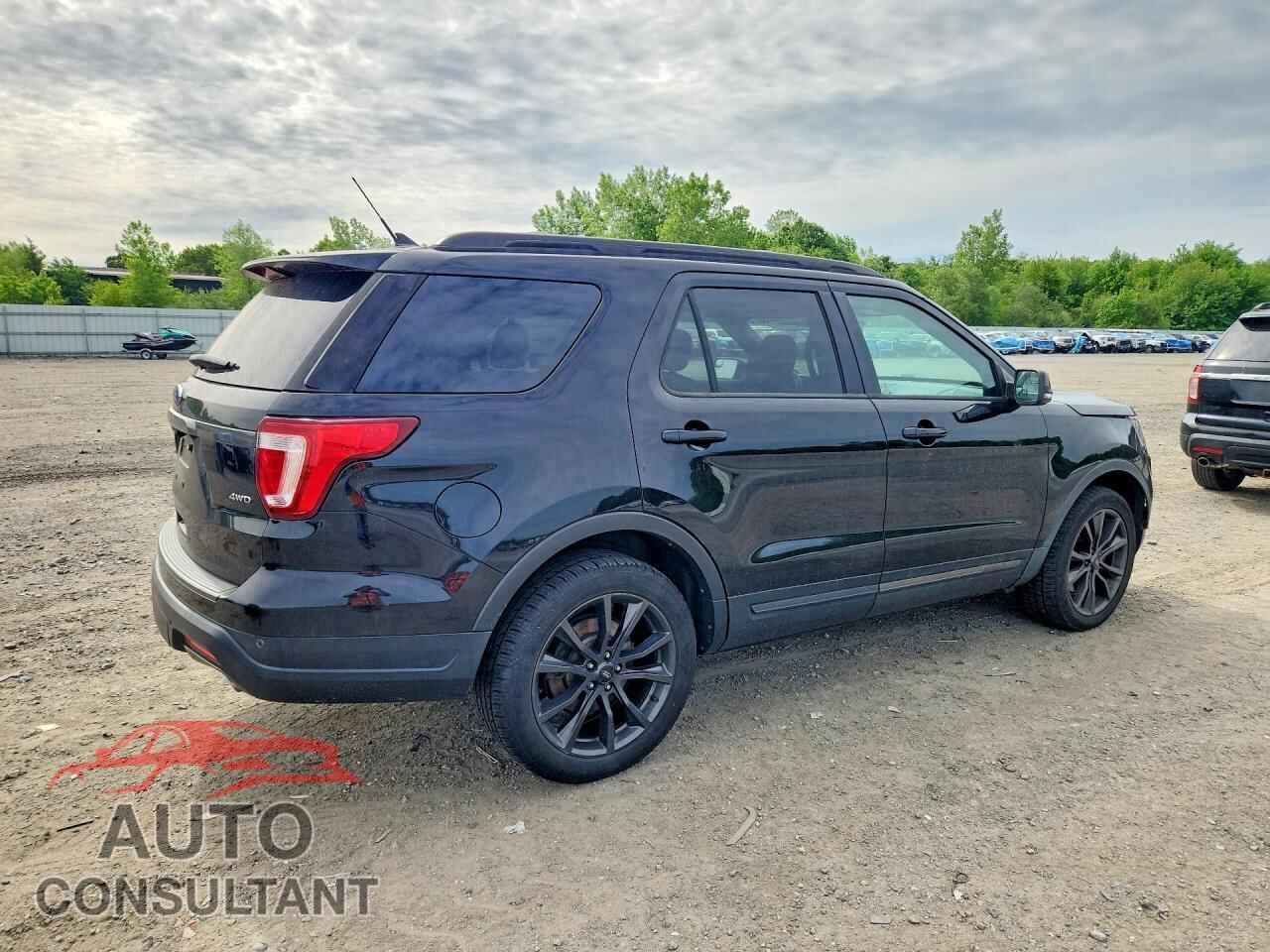FORD EXPLORER 2018 - 1FM5K8D87JGB75977
