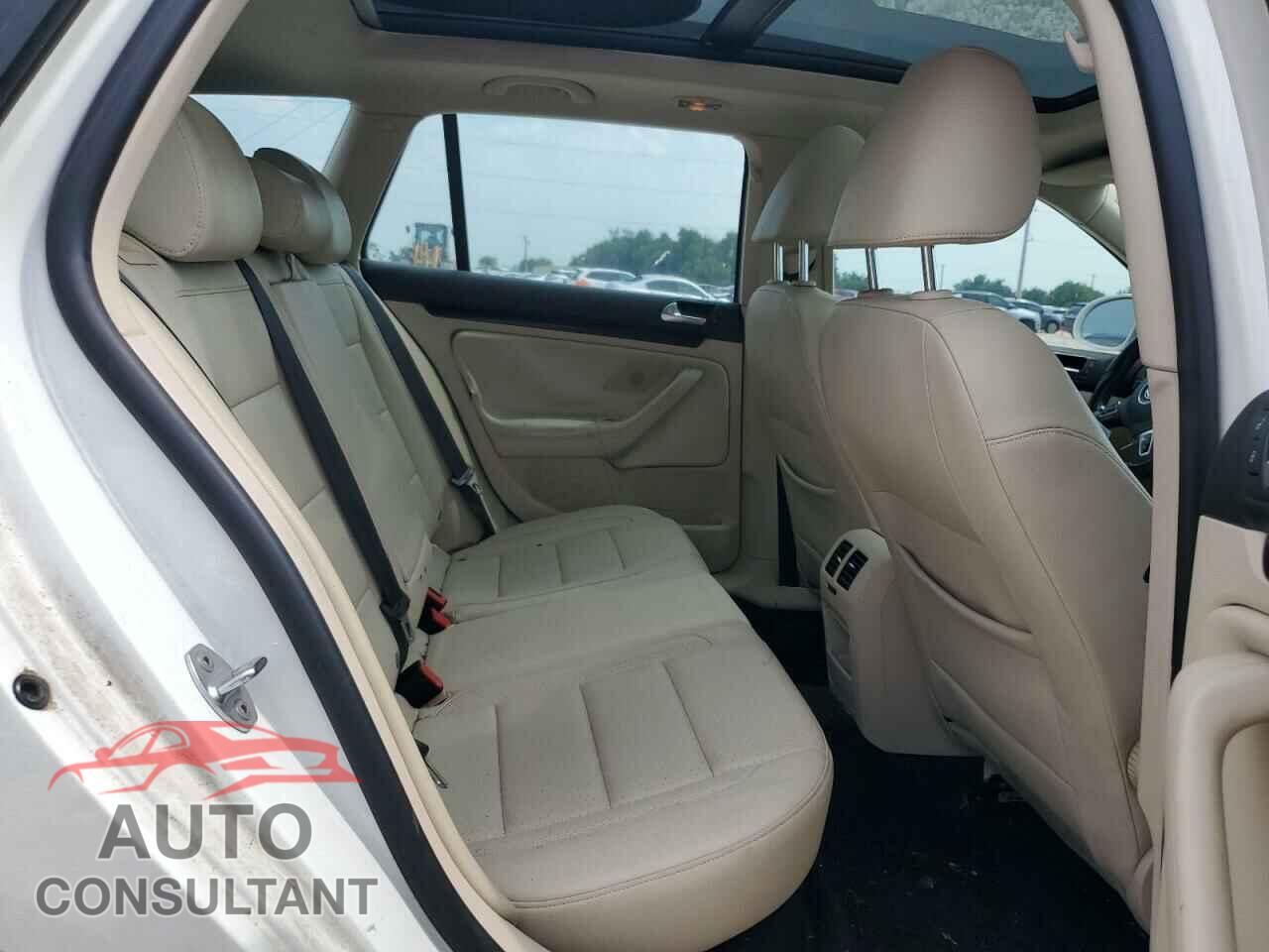 VOLKSWAGEN JETTA 2012 - 3VWPX7AJ9CM622976