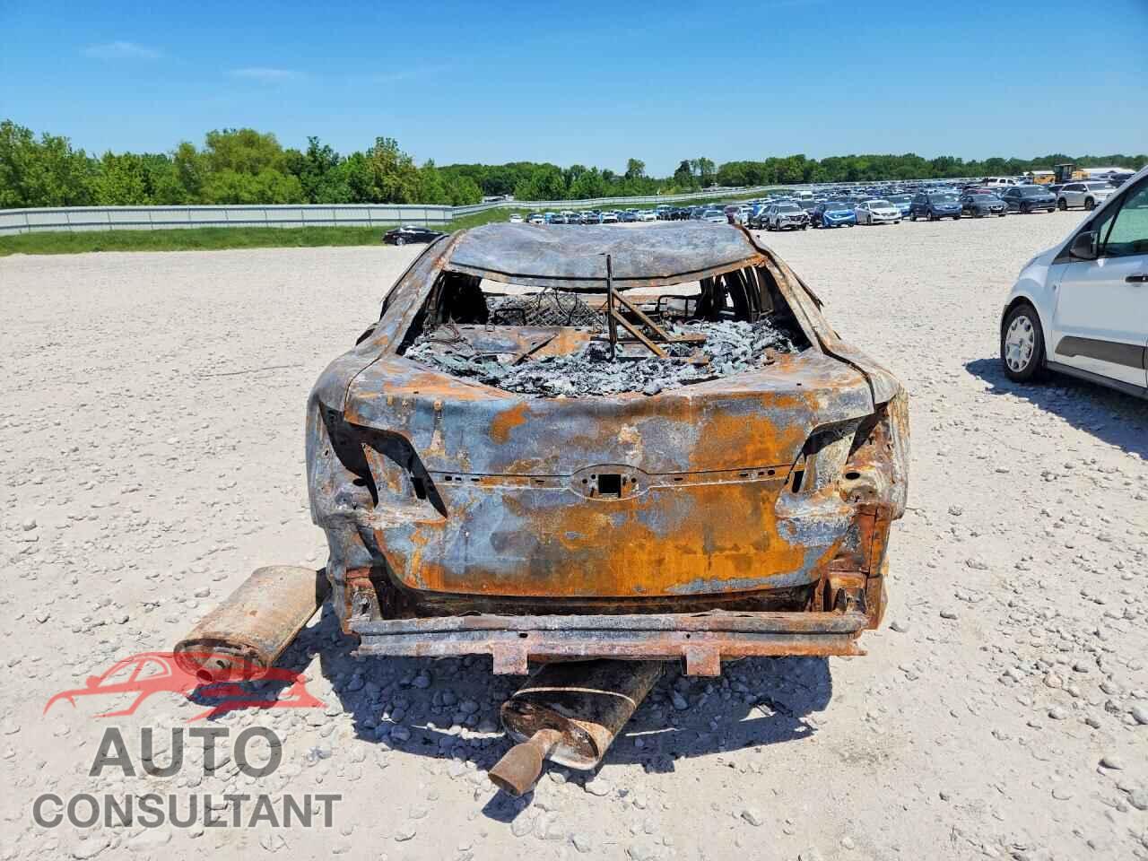 FORD TAURUS 2013 - 1FAHP2KT3DG122646