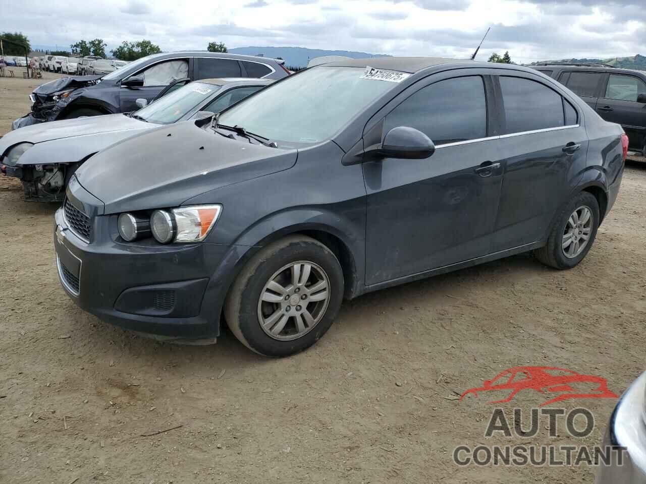 CHEVROLET SONIC 2014 - 1G1JD5SH8E4158135
