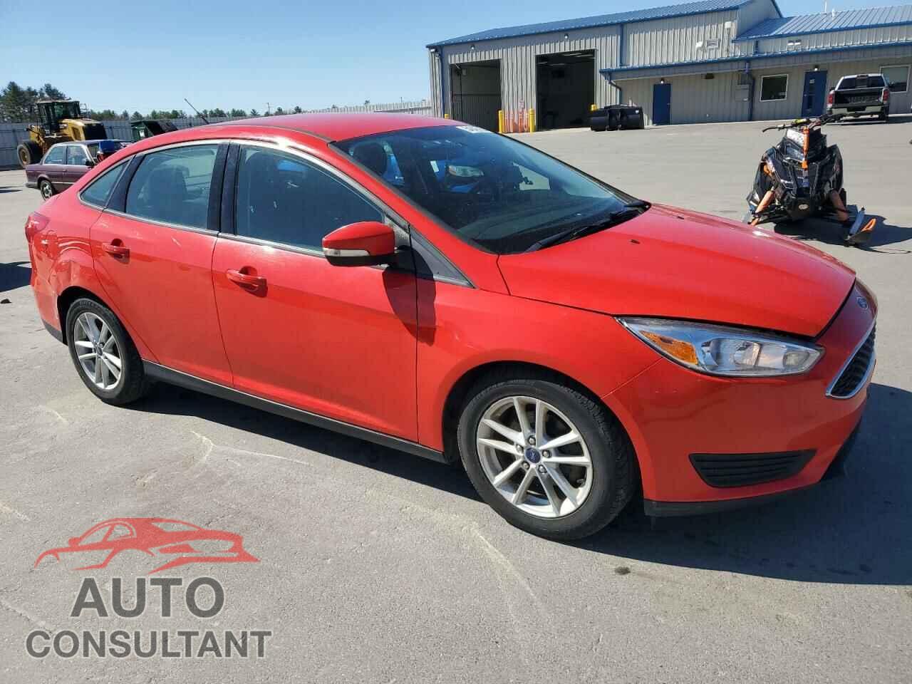 FORD FOCUS 2015 - 1FADP3F2XFL250026