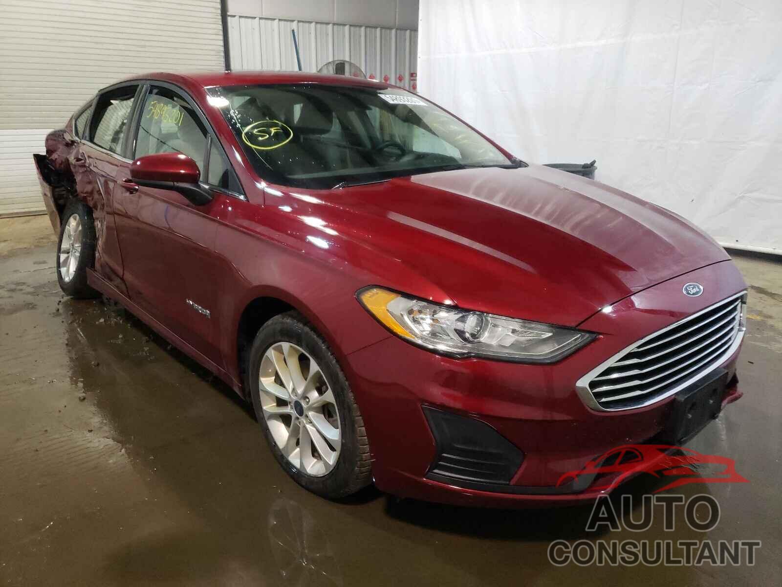 FORD FUSION 2019 - 3FA6P0LU0KR159713