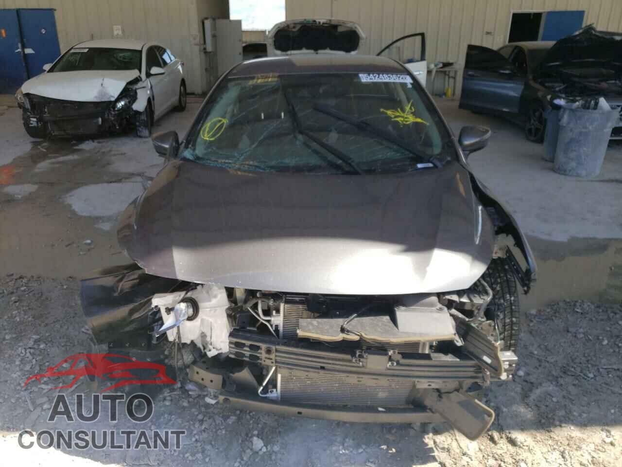 NISSAN VERSA 2021 - 3N1CN8EV0ML887810